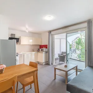  Appartamento Le Printemps, Centre Juan Les Pins , 100m Des Plages, 70m De La Gare De Juan Les Pins Francia